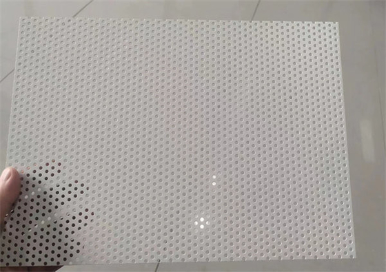 hoja perforada de aluminio AA1060, AA1100, AA3003 de 0.8m m blanco y negro